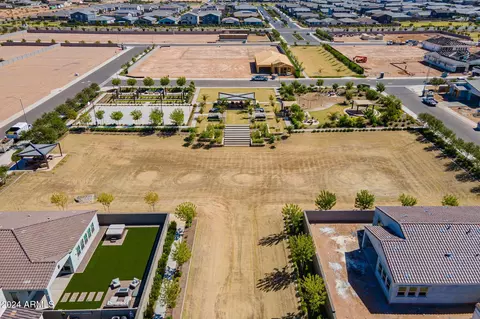 View/Area - 11129 E Ulysses Ave, Mesa, AZ 85212 photo 14 of 17