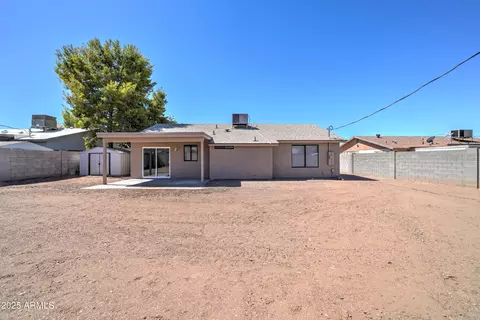 Exterior - 568 E Mesquite Ave, Apache Junction, AZ 85119 photo 5 of 8