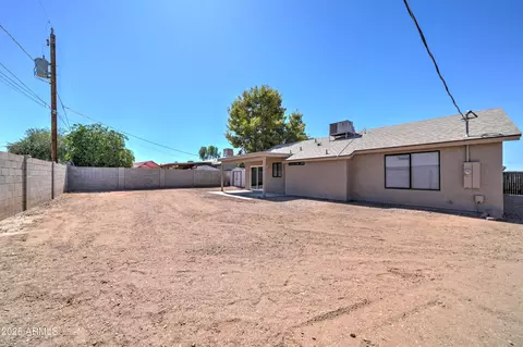 Exterior - 568 E Mesquite Ave, Apache Junction, AZ 85119 photo 7 of 8