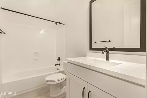 Bath - 2648 E Virginia St, Mesa, AZ 85213 photo 5 of 6