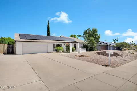 2354 E Sahuaro Dr E, Phoenix, AZ 85028