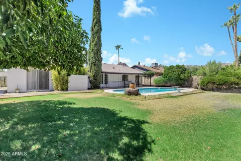 2354 E Sahuaro Dr E, Phoenix, AZ 85028 photo 22