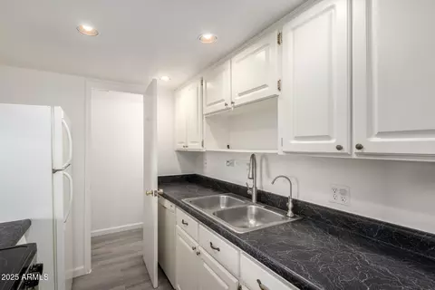 1227 E Townley Ave, Phoenix, AZ 85020 photo 10