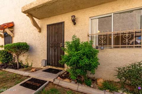 1227 E Townley Ave, Phoenix, AZ 85020 photo 3