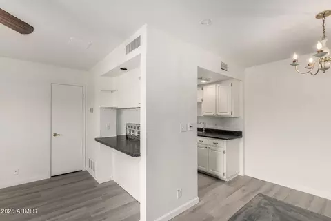 1227 E Townley Ave, Phoenix, AZ 85020 photo 8