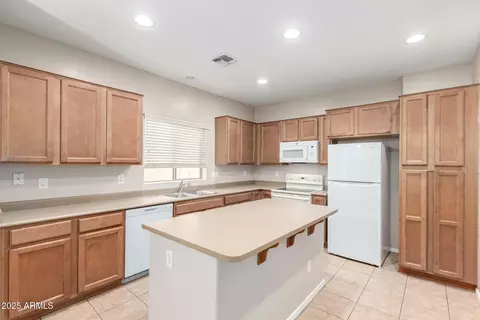 4693 E Olney Ave, Gilbert, AZ 85234 photo 2