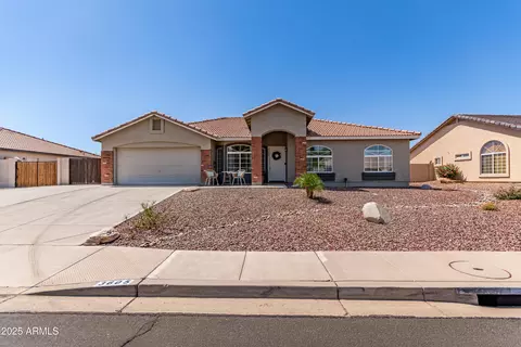 Exterior - 3605 E Thornton Ave, Gilbert, AZ 85297 photo 1 of 5
