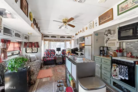 105 Acr 8055 -- #1104, Concho, AZ 85924