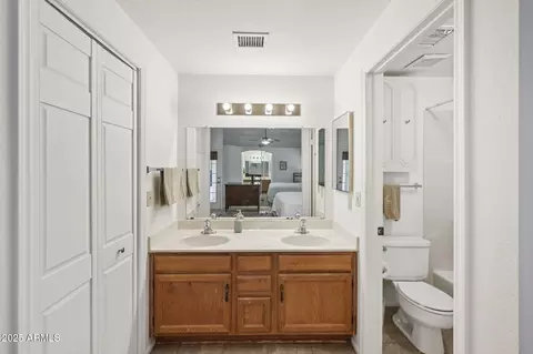 Bath - 823 E Lexington Ave, Gilbert, AZ 85234 photo 1 of 3