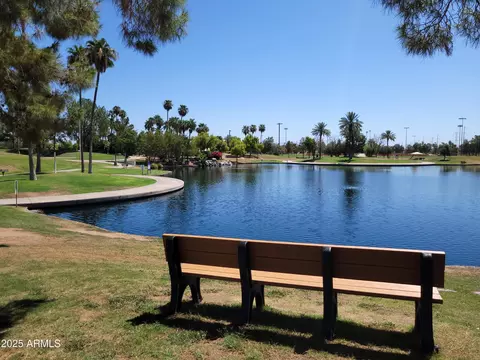 View/Area - 823 E Lexington Ave, Gilbert, AZ 85234 photo 2 of 2