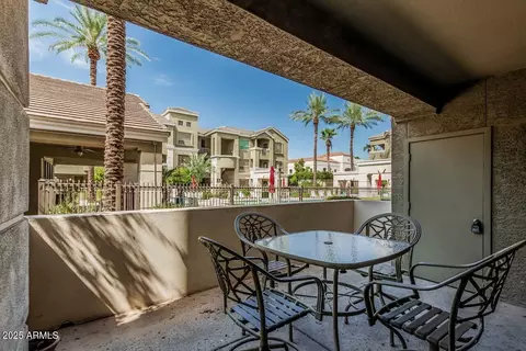 Exterior - 5303 N 7th St #111, Phoenix, AZ 85014 photo 3 of 6