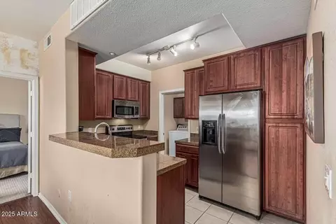 Kitchen - 5303 N 7th St #111, Phoenix, AZ 85014 photo 1 of 3