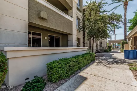 Exterior - 5303 N 7th St #111, Phoenix, AZ 85014 photo 2 of 6