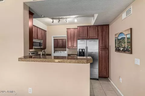 Kitchen - 5303 N 7th St #111, Phoenix, AZ 85014 photo 3 of 3