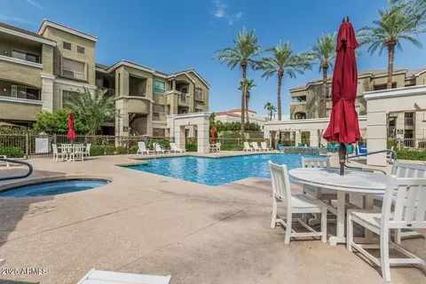 Exterior - 5303 N 7th St #111, Phoenix, AZ 85014 photo 6 of 6