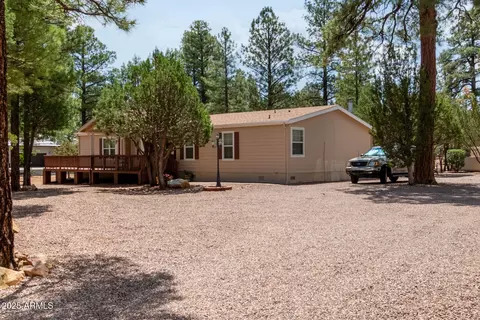2884 Pine Rim Rd, Overgaard, AZ 85933 photo 2