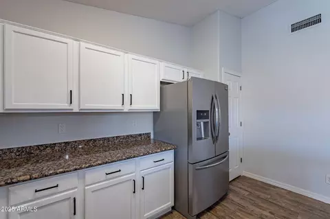 Kitchen - 10664 E Forge Ave, Mesa, AZ 85208 photo 6 of 6