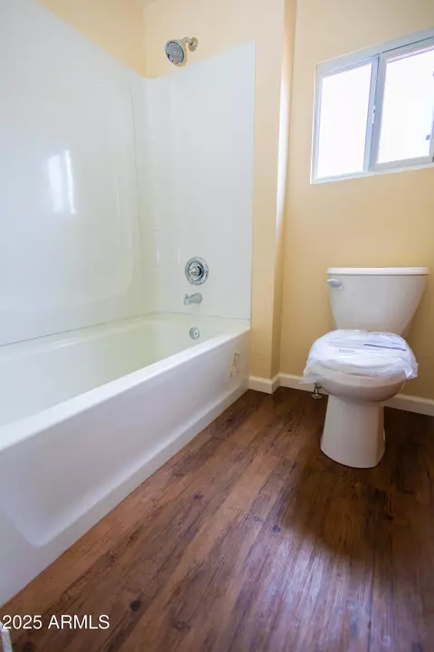 Bath - 660 B Ave, Douglas, AZ 85607 photo 3 of 7