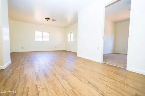 Living - 660 B Ave, Douglas, AZ 85607 photo 3 of 4
