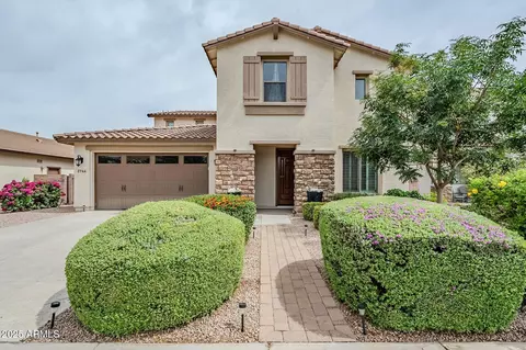 Exterior - 2744 E Donato Dr, Gilbert, AZ 85298 photo 2 of 6