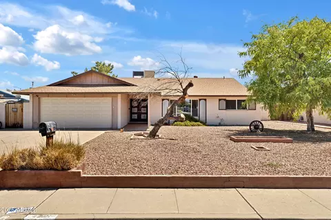 5203 W Acoma Dr, Glendale, AZ 85306