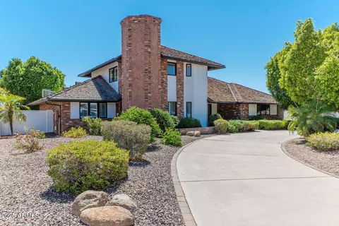 11807 S Tonalea Dr, Phoenix, AZ 85044