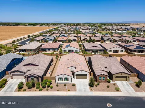 2228 E Isaiah Ave, Gilbert, AZ 85298 photo 30