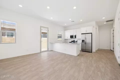 2228 E Isaiah Ave, Gilbert, AZ 85298 photo 13
