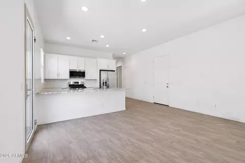 2228 E Isaiah Ave, Gilbert, AZ 85298 photo 14