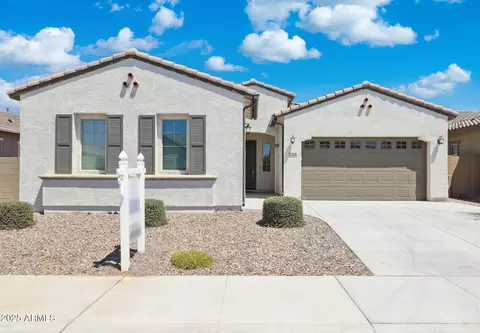 2228 E Isaiah Ave, Gilbert, AZ 85298