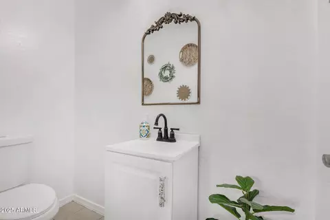 Bath - 1732 S Desert View Pl, Apache Junction, AZ 85120 photo 1 of 3