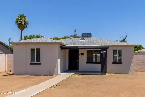 Exterior - 2615 N 29th Pl, Phoenix, AZ 85008 photo 1 of 5