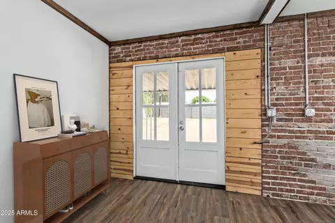 Entry Way - 2615 N 29th Pl, Phoenix, AZ 85008 photo 1 of 1