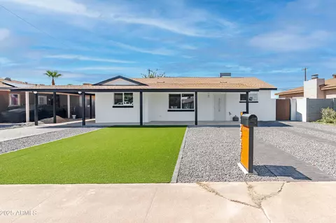 2927 W Lawrence Ln, Phoenix, AZ 85051