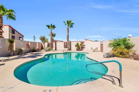Exterior - 1440 N Idaho Rd #2060, Apache Junction, AZ 85119 photo 2 of 4