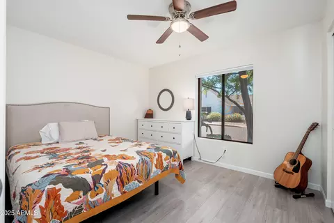 3226 E Topeka Dr, Phoenix, AZ 85050 photo 23
