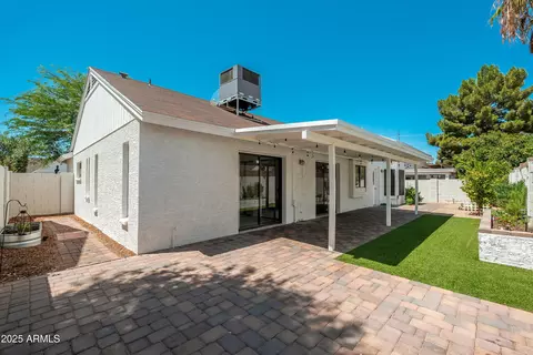 3226 E Topeka Dr, Phoenix, AZ 85050 photo 27