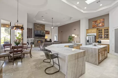 12067 N 135th Way, Scottsdale, AZ 85259