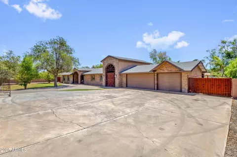 2043 E Quartz St, Mesa, AZ 85213 photo 8