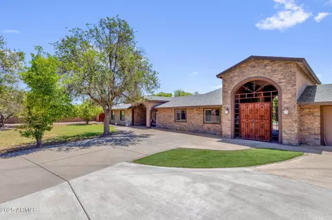 2043 E Quartz St, Mesa, AZ 85213 photo 9