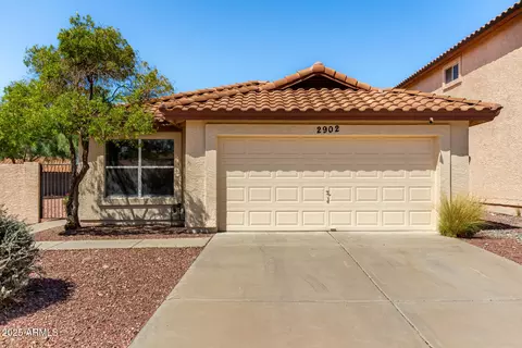 2902 E Windmere Dr, Phoenix, AZ 85048