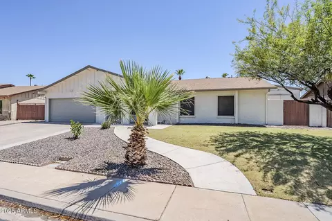 2267 S Spruce St, Mesa, AZ 85210 photo 2