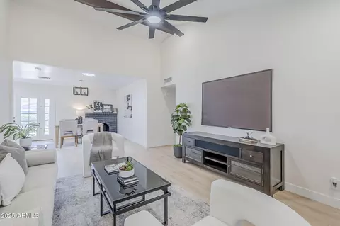 2267 S Spruce St, Mesa, AZ 85210 photo 4