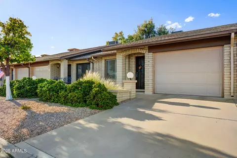 520 S Greenfield Rd #26, Mesa, AZ 85206