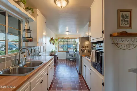 Kitchen - 3705 W Luke Ave, Phoenix, AZ 85019 photo 1 of 5