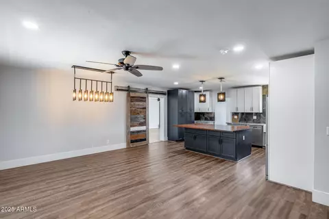 4243 N 15th Dr, Phoenix, AZ 85015 photo 3