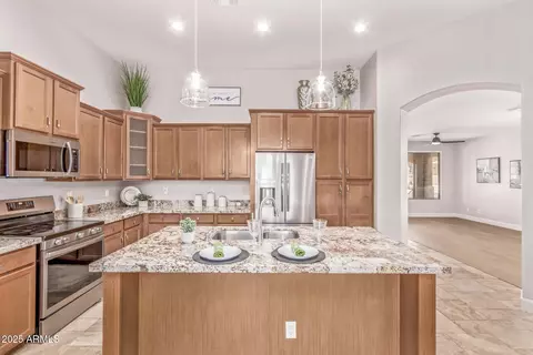 Kitchen - 7437 E Nora St, Mesa, AZ 85207 photo 3 of 3