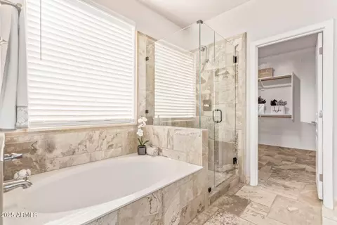 Bath - 7437 E Nora St, Mesa, AZ 85207 photo 2 of 3