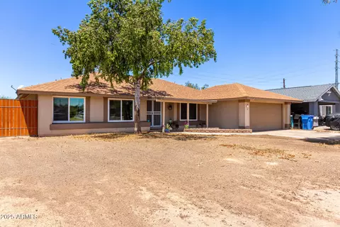 Exterior - 4818 N 79th Ave, Phoenix, AZ 85033 photo 2 of 6