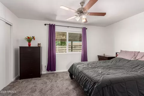 Bedroom - 4818 N 79th Ave, Phoenix, AZ 85033 photo 1 of 5